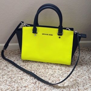 *~*166 Ⓜ️🔥 sale Michael Kors Selma*~*~*~*