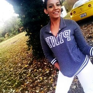 Meet your Posher, Candace