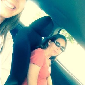 Meet your Posher, Lea