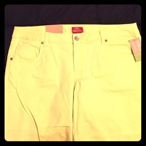 Merona Yellow Capris