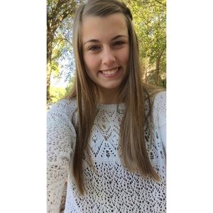 Meet your Posher, Kaitlin