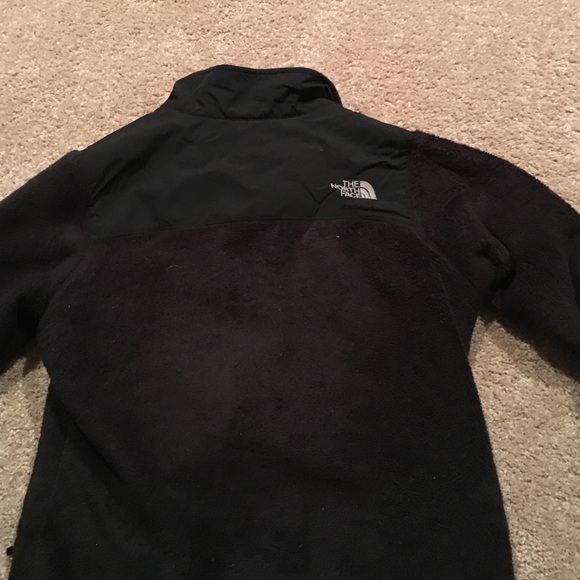 black north face jacket - Picture 2 of 4
