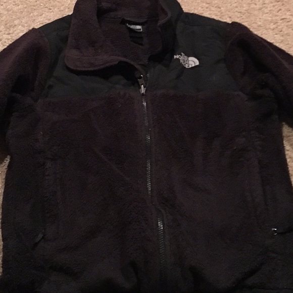 black north face jacket - Picture 3 of 4