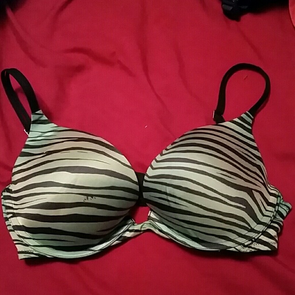 Victoria's Secret Push Up Bra