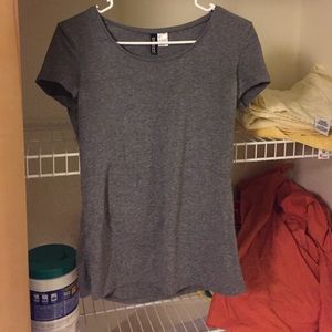 Grey scoop neck tee