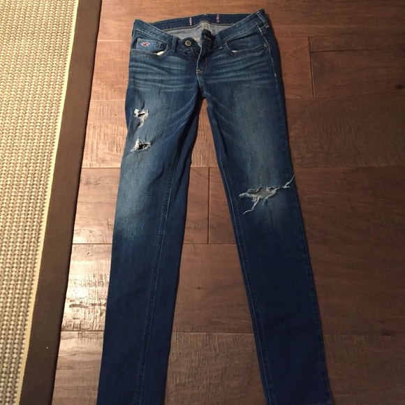 Hollister medium wash ripped jeans