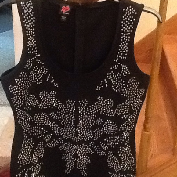 2bebe black dress size L - Picture 3 of 4