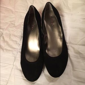 Me Too Leena Wedge Pump