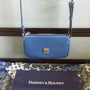 Dooney & Bourke Lexi Crossbody