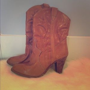 VINTAGE WESTERN COWBOY BOOTS 6-6.5