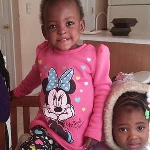 Meet your Posher, Demetria