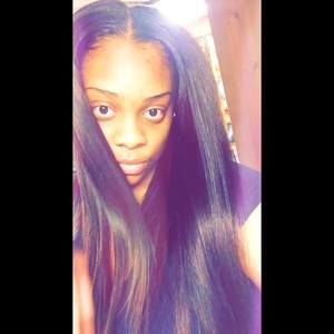 Meet your Posher, Andrea