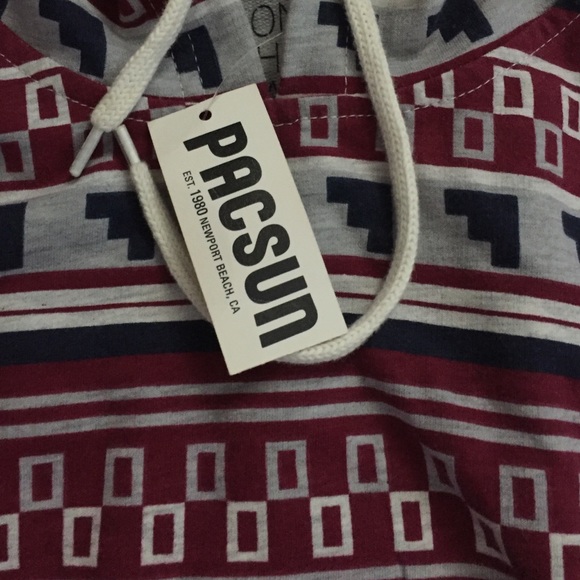Pacsun size small new with tags Aztec hoodie - Picture 3 of 4