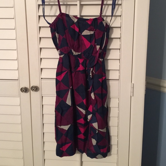 Patterned Dress - Picture 2 of 4