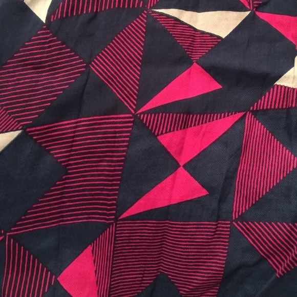 Patterned Dress - Picture 4 of 4