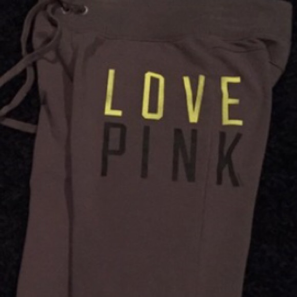 VS SWEATS NWOT