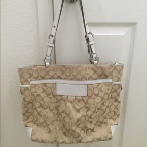 Large Coach tote