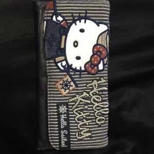 Hello kitty wallet