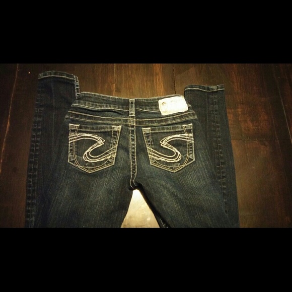 FINAL PRICE! Silver size 24/31 skinny jeans in GUC