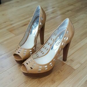 NWOT MK Heels