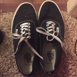 Black vans