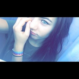 Meet your Posher, Meagan