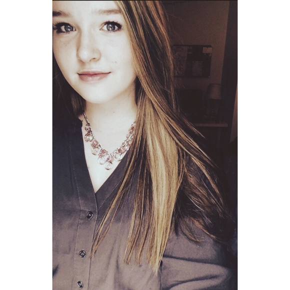 Meet your Posher, Elizabeth - Picture 1 of 1