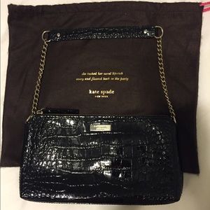 Patent leather (crocodile appearance) black bag