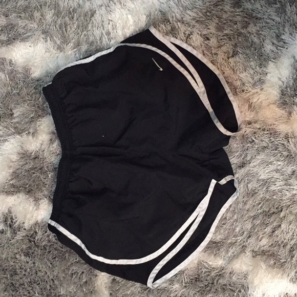 Nike tempo shorts