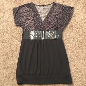 Black/purple cheetah print short sleeve blouse