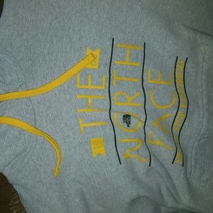 Men's north face hoodie