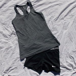 ⚠️ LAST CHANCE SALE⚠️MPG grey workout tank
