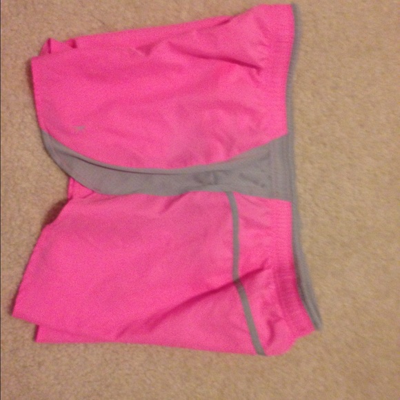 Athletic shorts