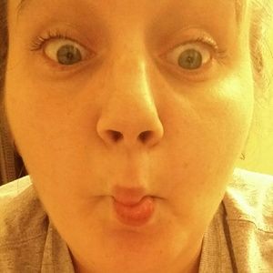 Meet your Posher, Paige