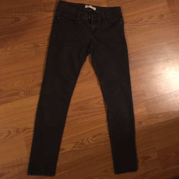 No boundaries black skinny jeans.