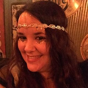 Meet your Posher, Gabrielle