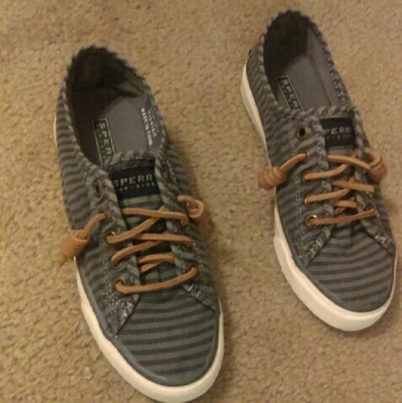 Sperry's Top Sliders