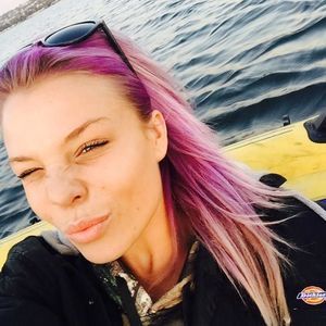 Meet your Posher, Brooke
