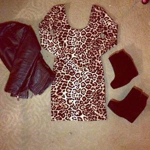 Leopard bodycon dress