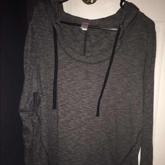 Lane Bryant Active hooded shirt