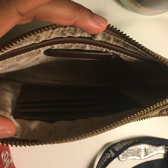 Michael Kors Wristlet - Picture 3 of 4