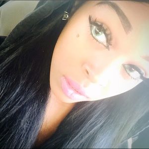 Meet your Posher, Terri