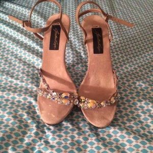 Prom/formal heels !!