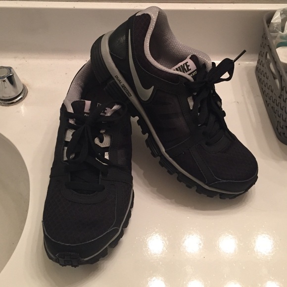 Nike Dual Fusion ST2