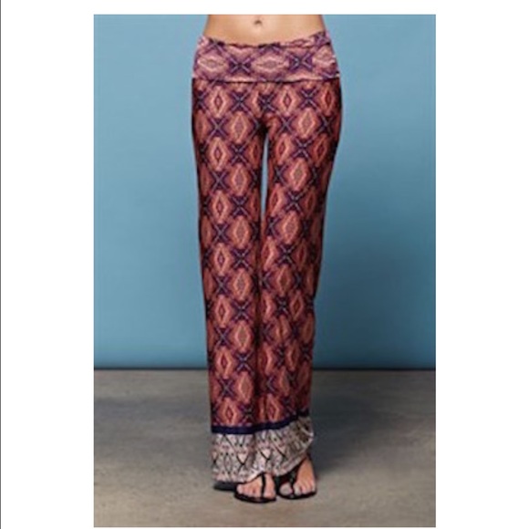 ✨Only 2 larges left✨Palazzo Pants ❤️ - Picture 2 of 2