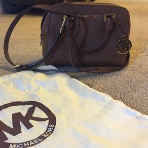 Michael kors cross body/ purse
