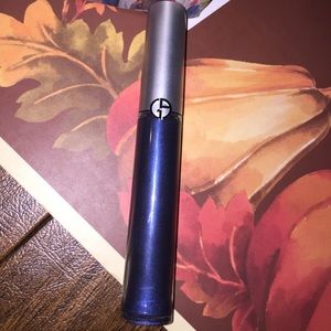 Giorgio Armani blue eye tint