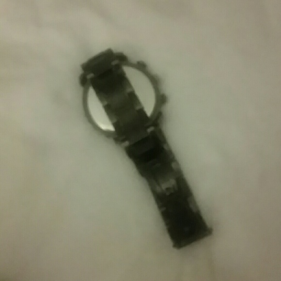 watch - Picture 3 of 3