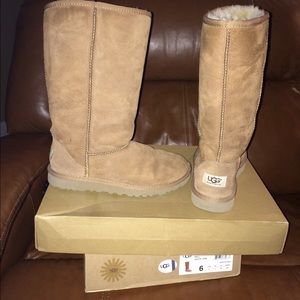 UGG classic tall.