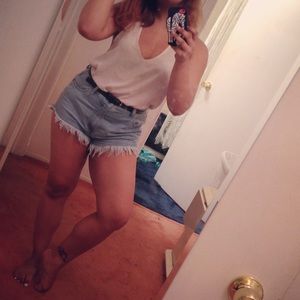 Cutoff shorts